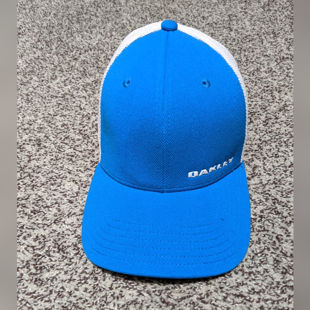 Blue and white Oakley baseball hat
